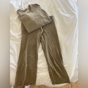 The Great set! In olive green